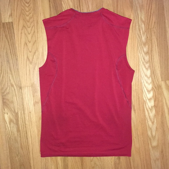 Nike Pro Dri-Fit Sleeveless Red Compression Tee - Picture 3 of 3